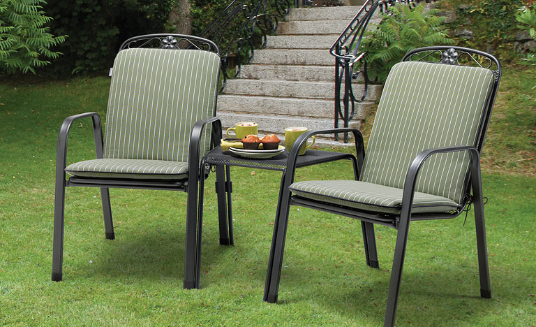 - Hall Classic Toad Garden Seating Centre Kettler